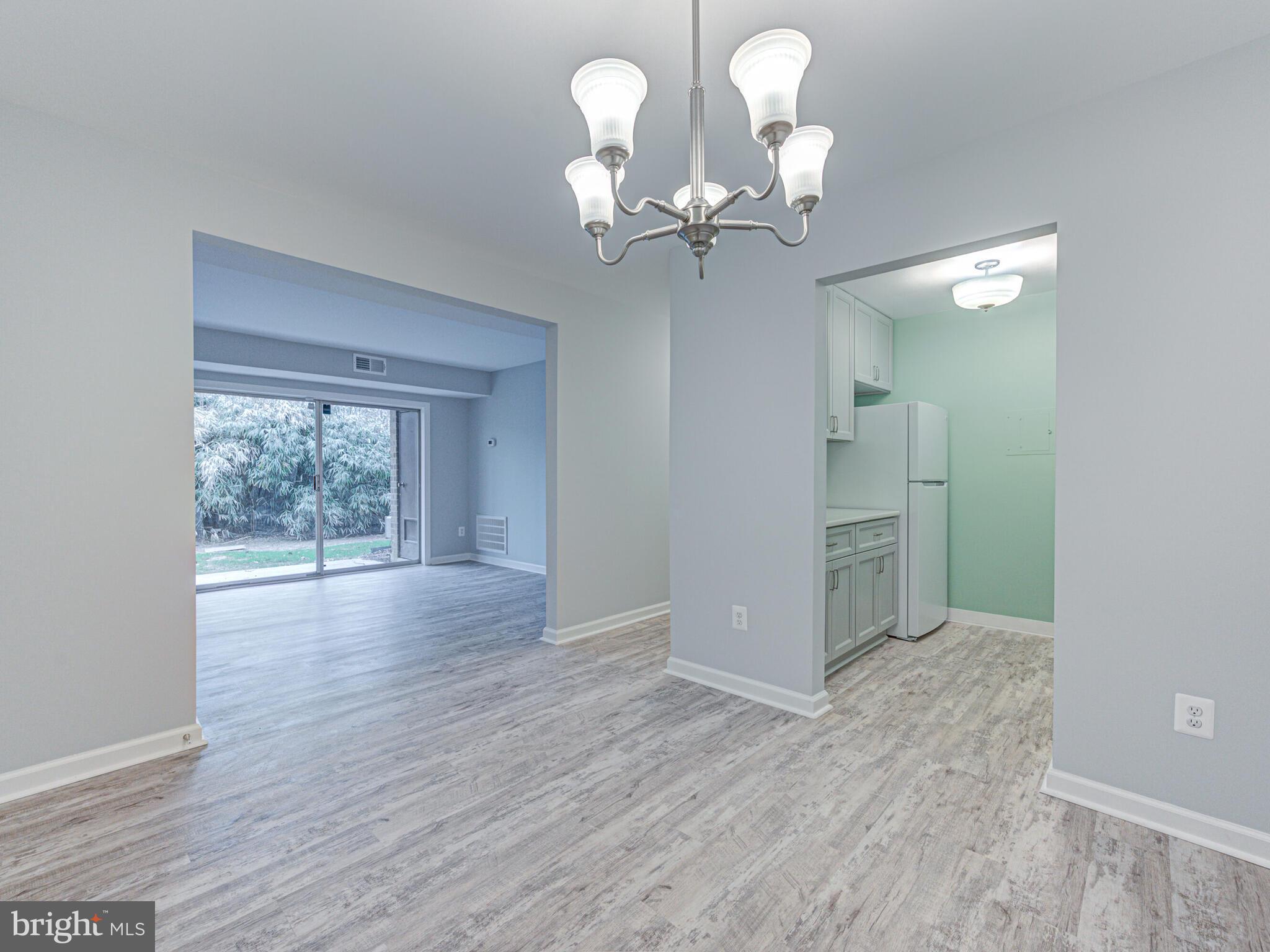 11618 Vantage Hill Road, Unit 2A Reston, VA 20190 - Photo 4 of 33