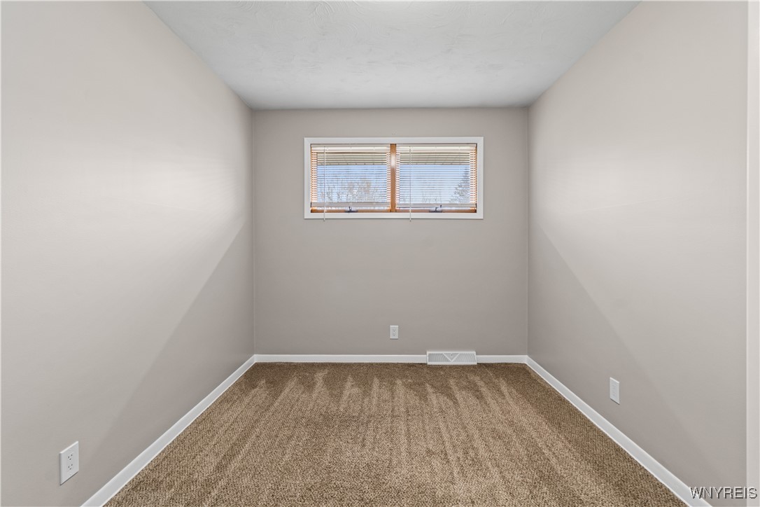 1454 North French Road Amherst, NY 14228 - Photo 26 of 48