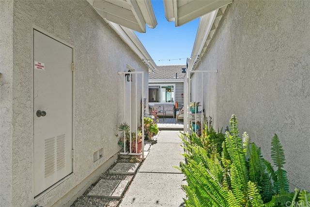 a view of a corridor