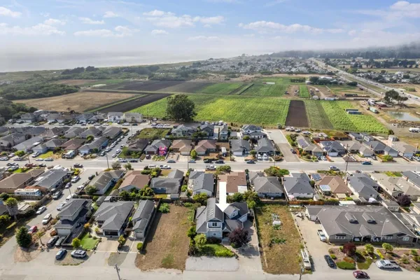 $1,850,000 | 414 Belleville Boulevard, Half Moon Bay, CA 94019