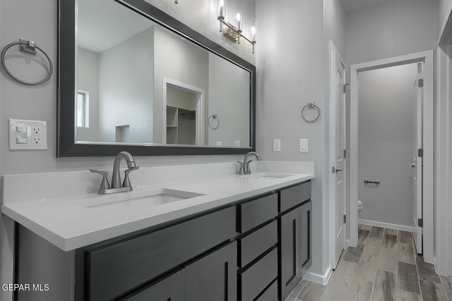 469 Davis Greenwood Vinton, TX 79821 - Photo 16 of 17 7449-Norte-Portugal-M-Bathroom-Vanity