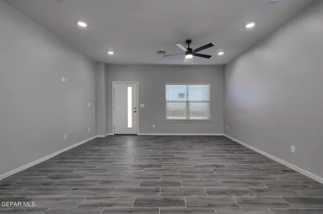 $284,950 | 469 Davis Greenwood, Vinton, TX 79821