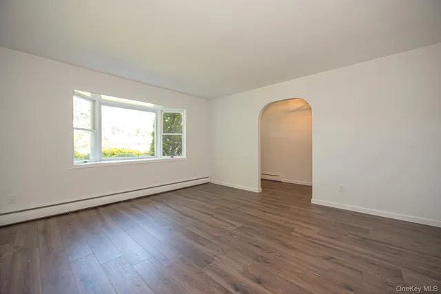 $5,200 | 22 Eastover Drive, East Northport, NY 11731