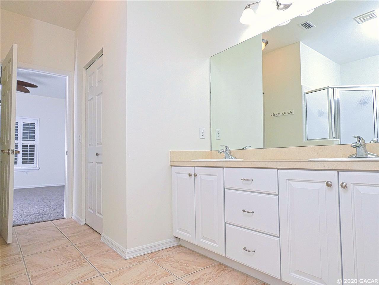 8992 Southwest 67th Place Gainesville, FL 32608 - Photo 17 of 24 Gallery Image 17