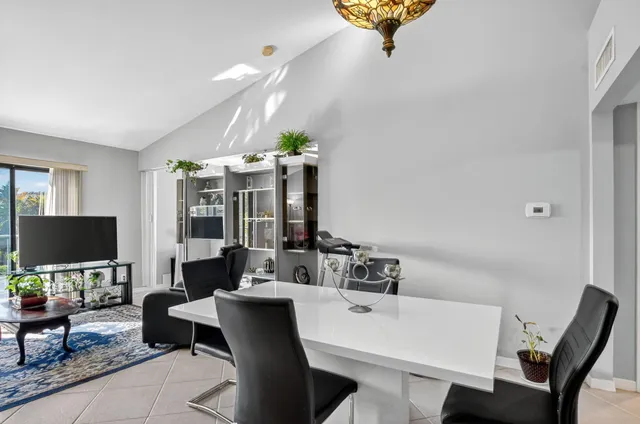 $250,000 | 50 Southeast 12th Street, Unit 2350, Boca Raton, FL 33432