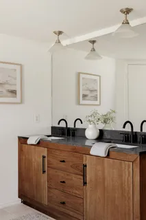 $570,000 | 2609 Monarch Drive, Austin, TX 78748