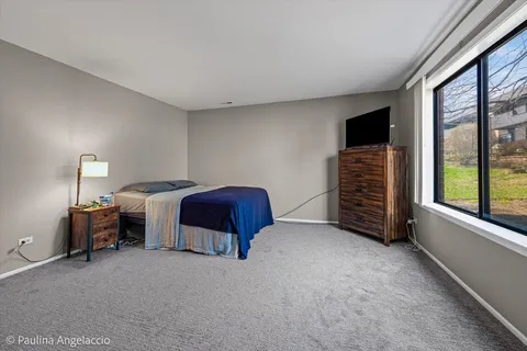 $209,000 | 1265 North Sterling Avenue, Unit 115, Palatine, IL 60067