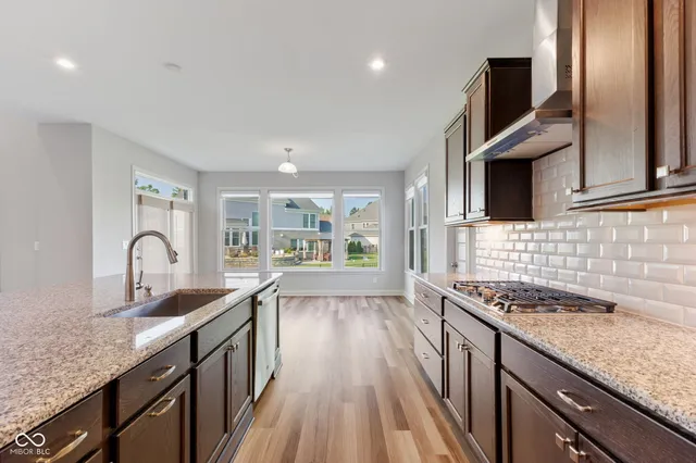 $759,999 | 14598 Meadow Bend Drive, Fishers, IN 46037