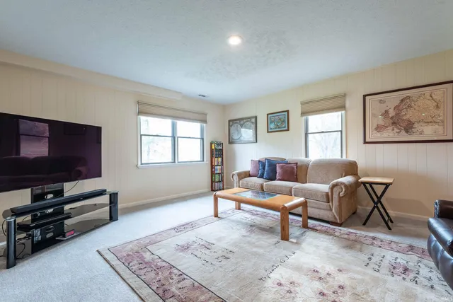 $495,000 | 2258 East Cape Cod Drive, Bloomington, IN 47401