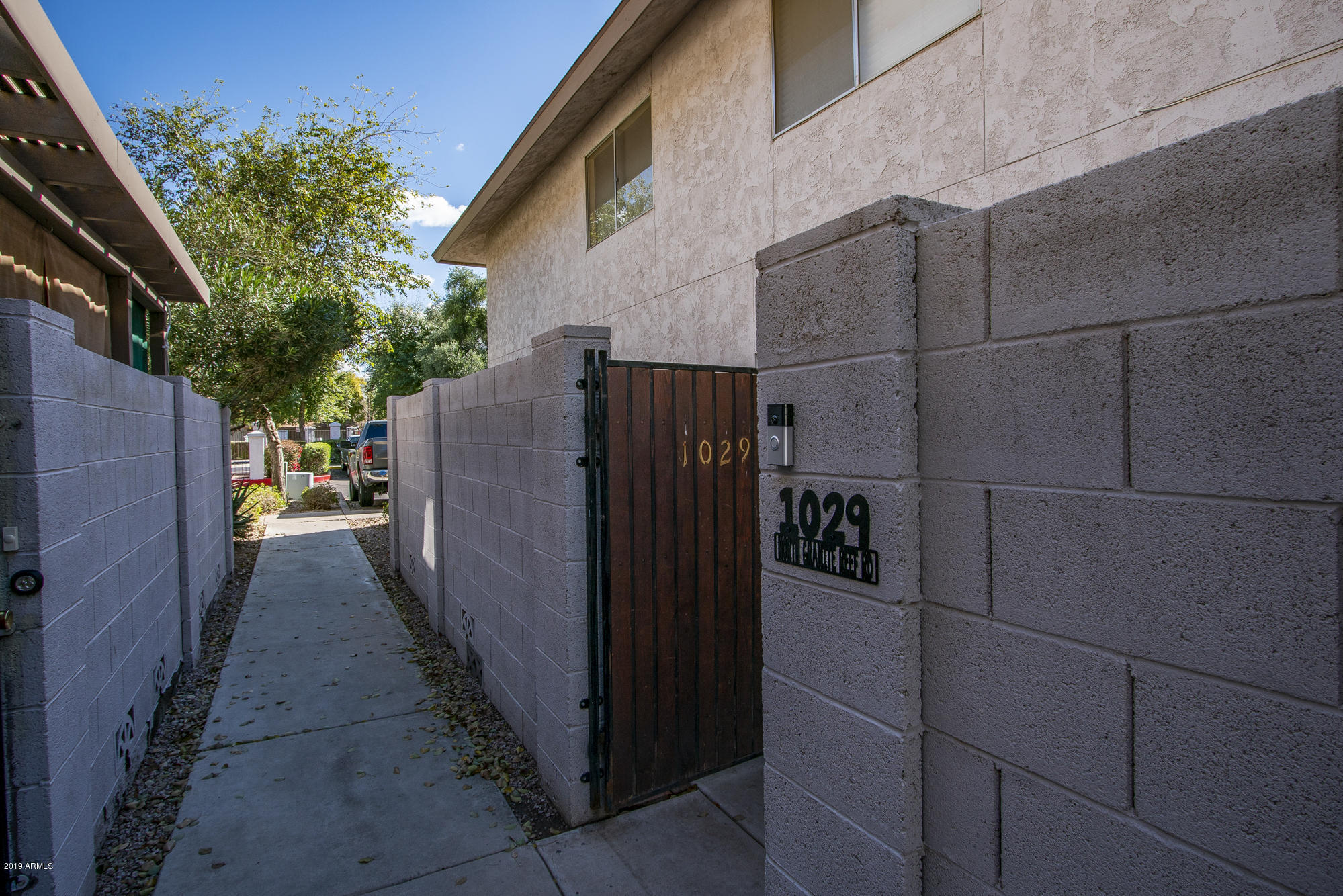 1029 North Granite Reef Road Scottsdale, AZ 85257 - Photo 1 of 22 Front