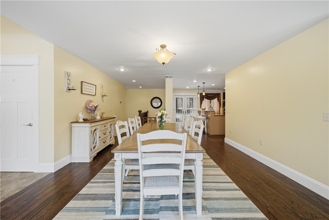 6 New Clark Road Cumberland, RI 02864 - Photo 12 of 46