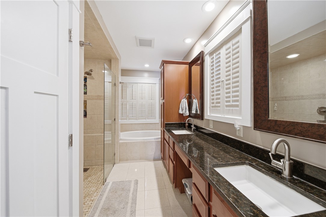 6 New Clark Road Cumberland, RI 02864 - Photo 20 of 46