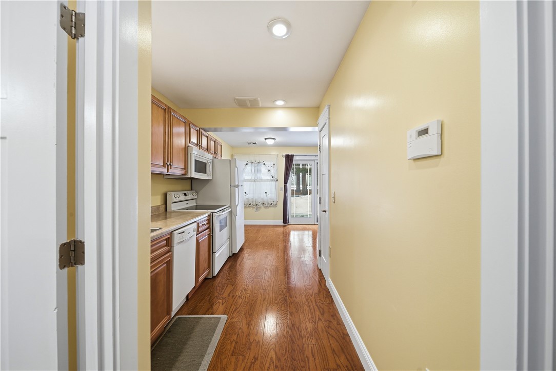 6 New Clark Road Cumberland, RI 02864 - Photo 29 of 46