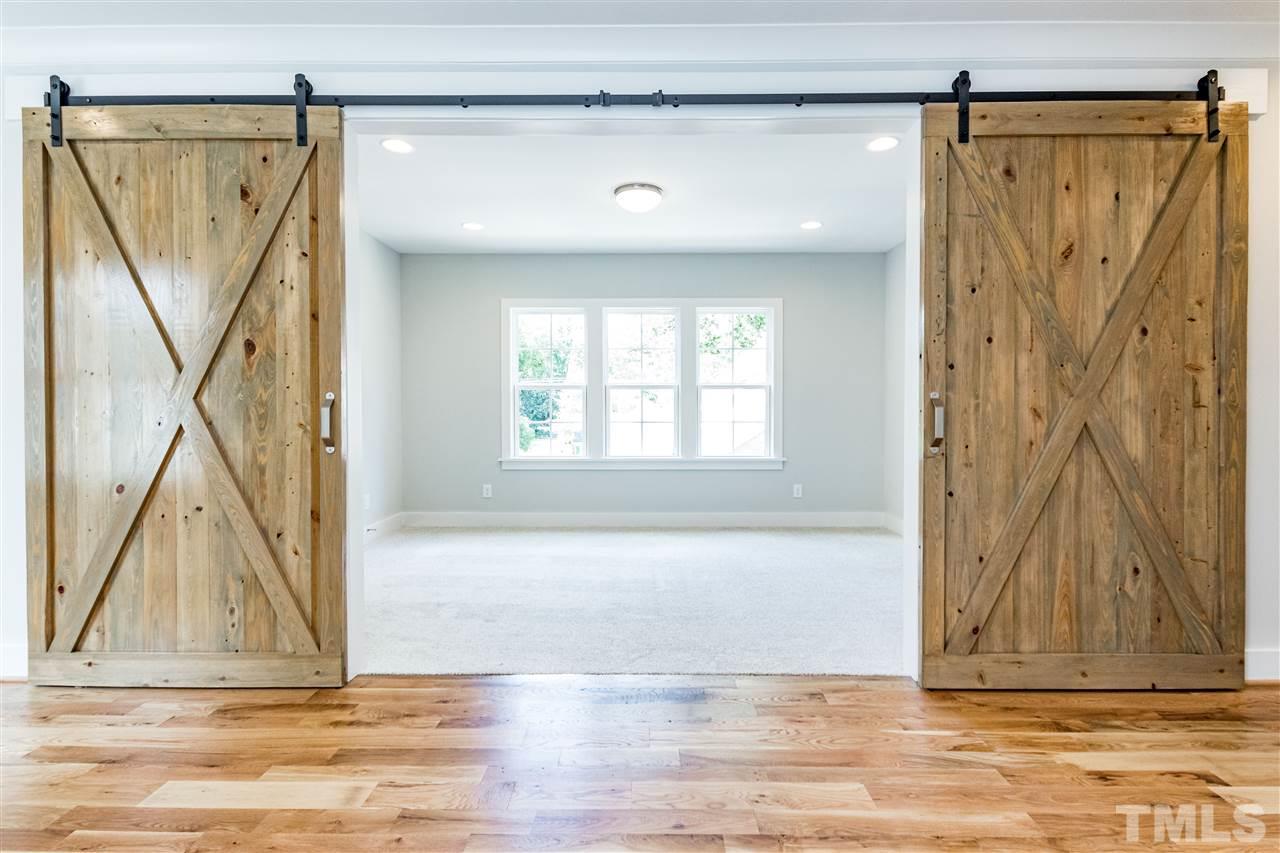 3213 Merriman Avenue Raleigh, NC 27607 - Photo 10 of 30