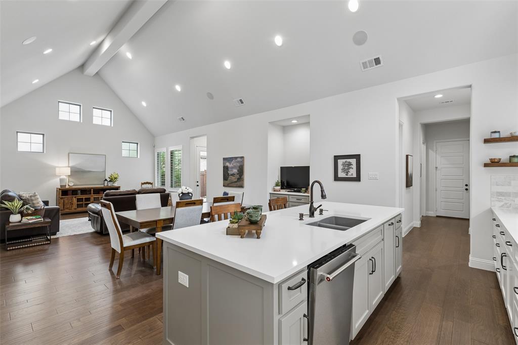 15056 Wintergrass Road Frisco, TX 75035 - Photo 11 of 38 Gallery Image 11