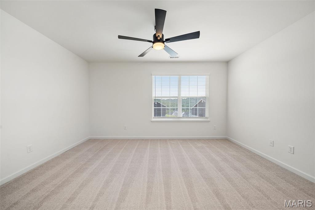 39 Town Ctr Court Foristell, MO 63348 - Photo 5 of 26