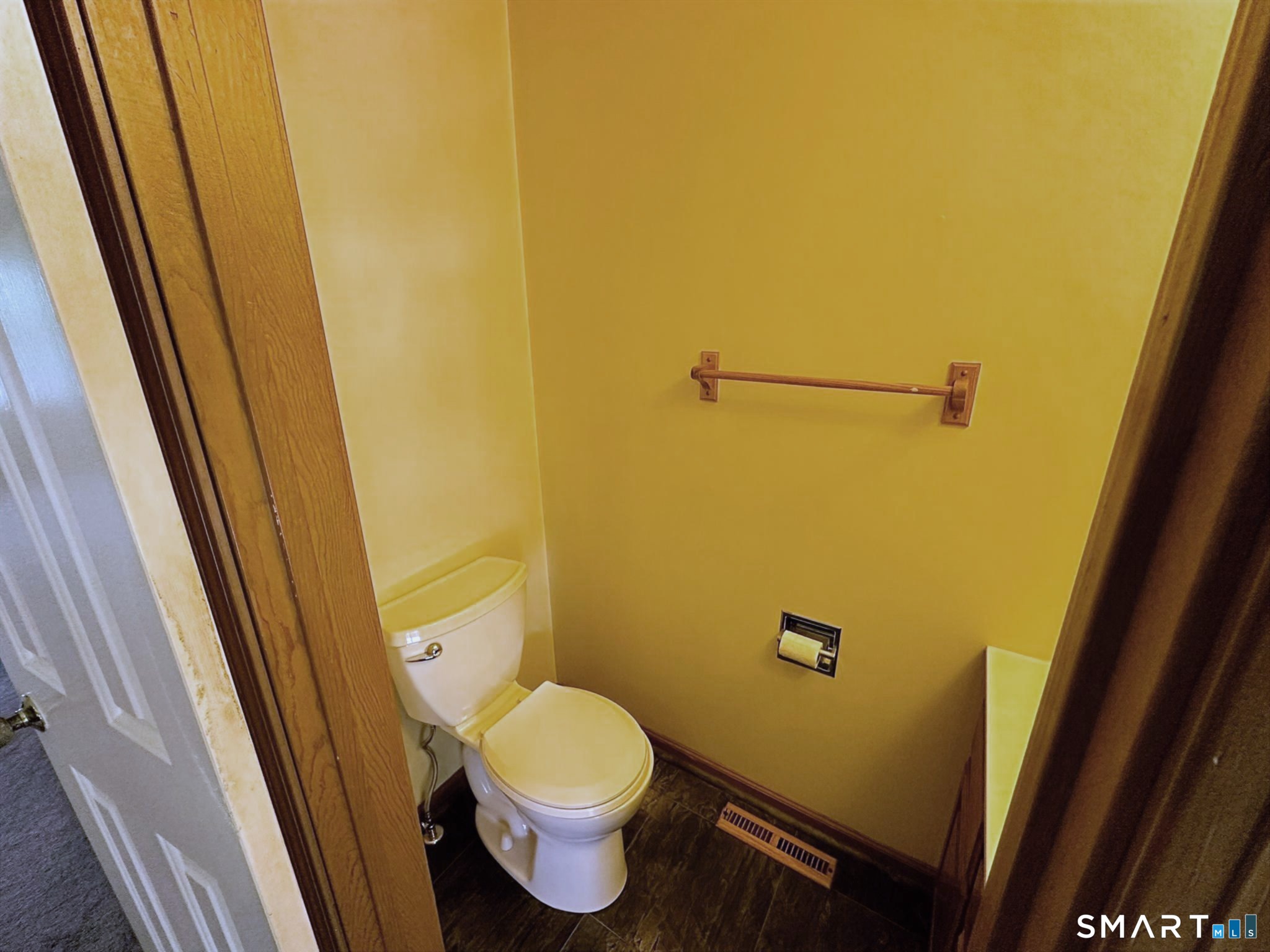 380 Hitchcock Road, Unit 60 Waterbury, CT 06705 - Photo 11 of 40