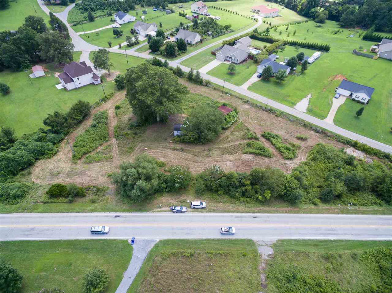 6551 Reidville Road Moore, SC 29369 - Photo 3 of 18 Gallery Image 3