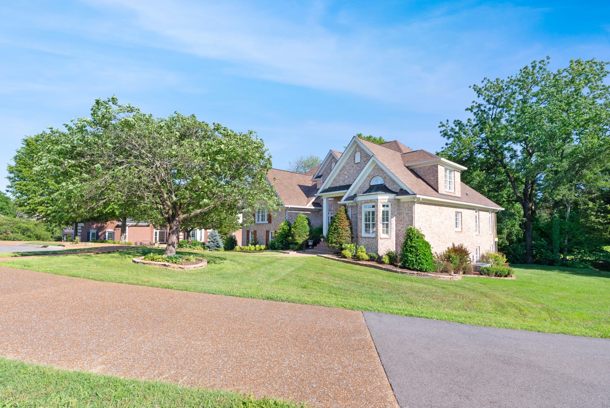 205 St Anne Way Franklin, TN 37064 - Photo 7 of 100