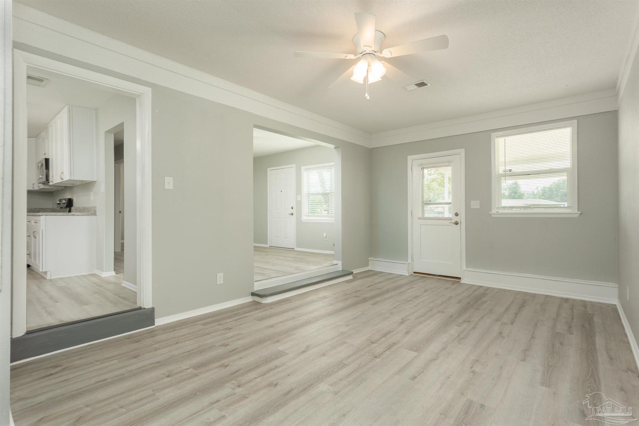 5684 Avondale Road Pensacola, FL 32526 - Photo 16 of 27 Gallery Image 16