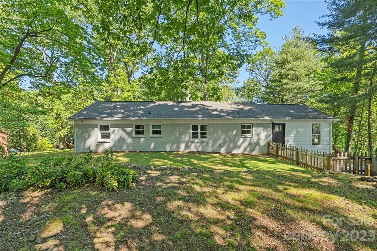5100 Nevin Road Charlotte, NC 28269 - Photo 31 of 32 Gallery Image 31