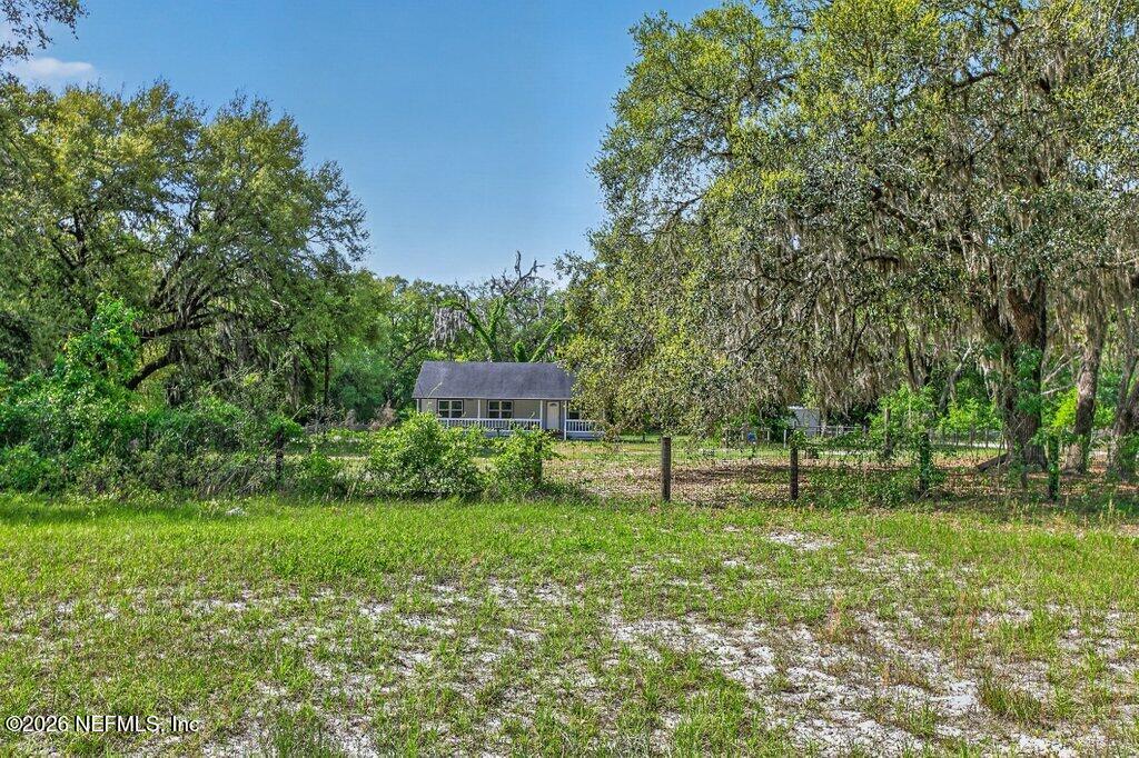 461 Old Starke Road Palatka, FL 32177 - Photo 3 of 71 002-461OldStarkeRoad-Palatka-FL-32177-SM