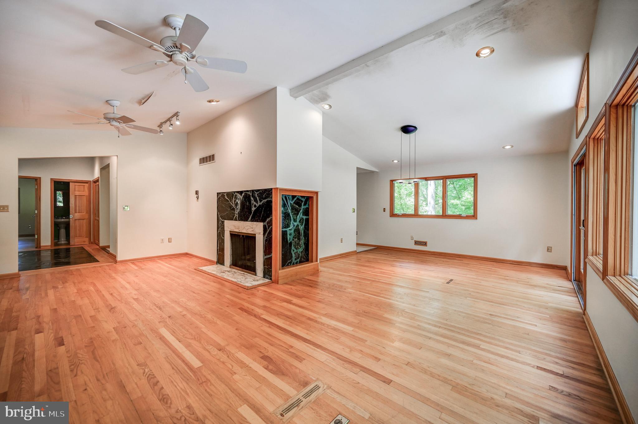 1810 Indian Head Road Baltimore, MD 21204 - Photo 13 of 41 Gallery Image 13