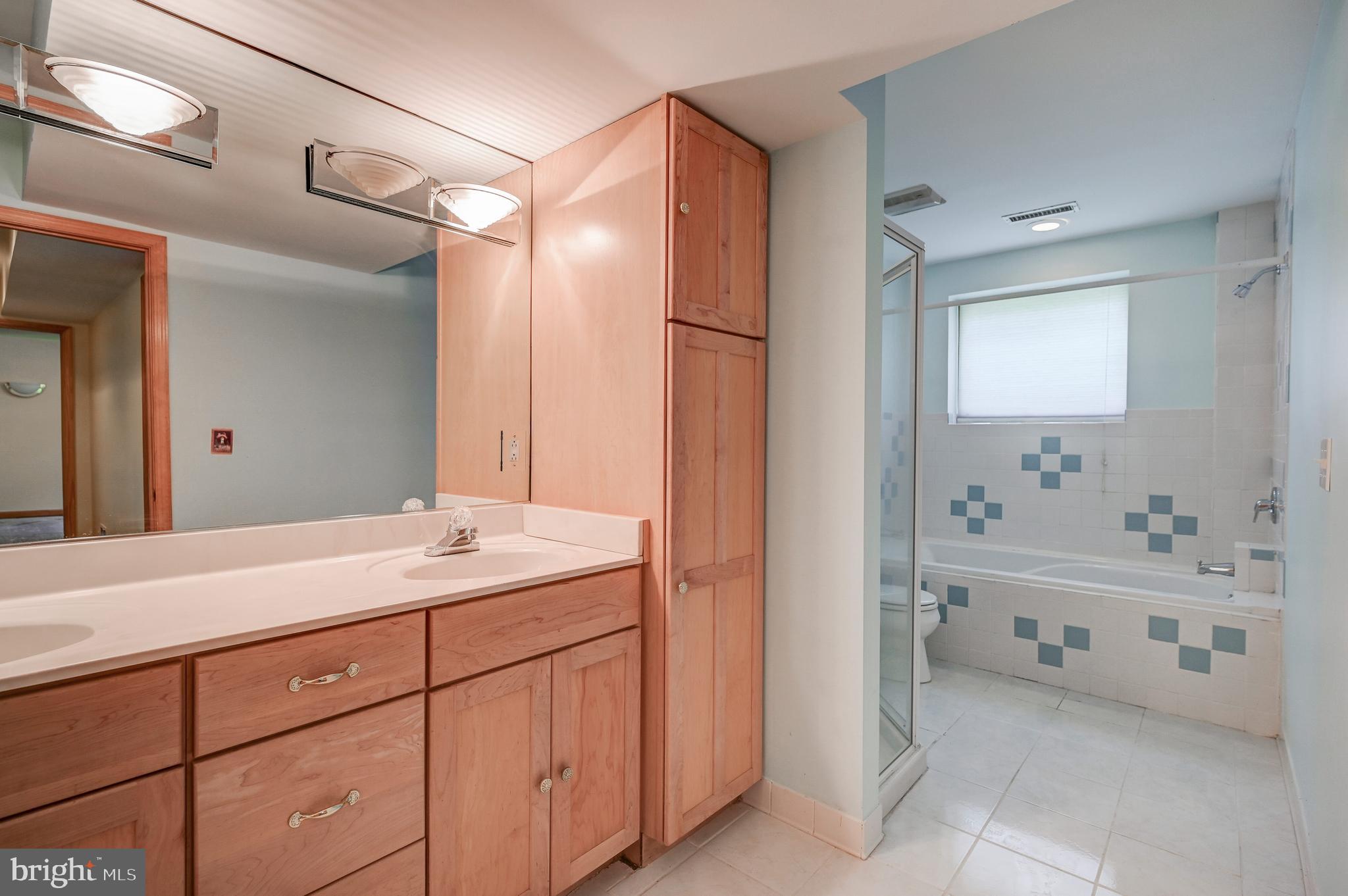 1810 Indian Head Road Baltimore, MD 21204 - Photo 31 of 41 Gallery Image 31