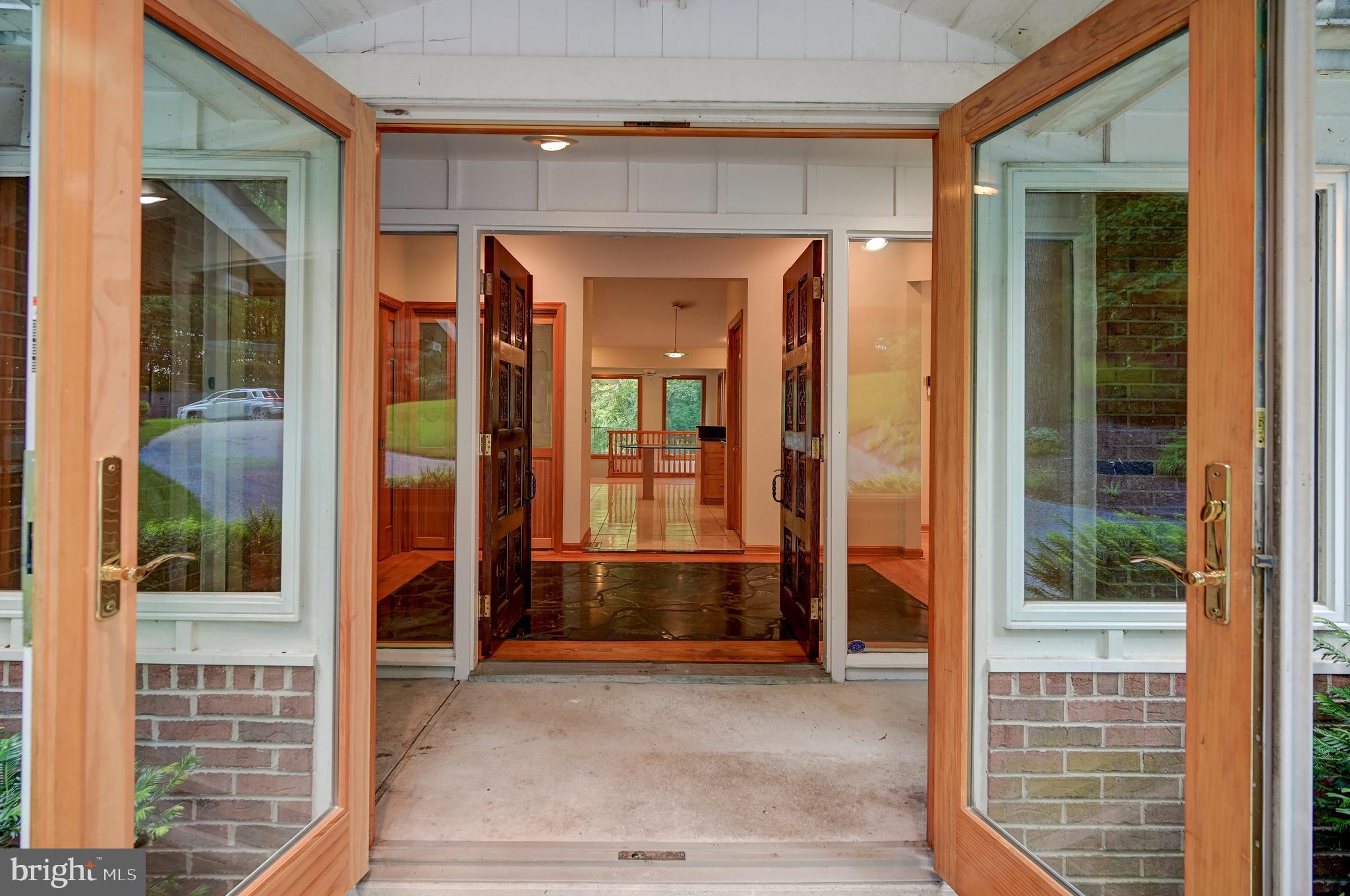 1810 Indian Head Road Baltimore, MD 21204 - Photo 6 of 41 Gallery Image 6