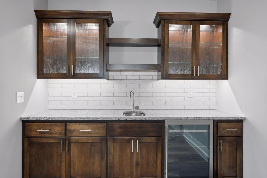 5000 Beacon Hill Road Minnetonka, MN 55345 - Photo 29 of 37 Gallery Image 29