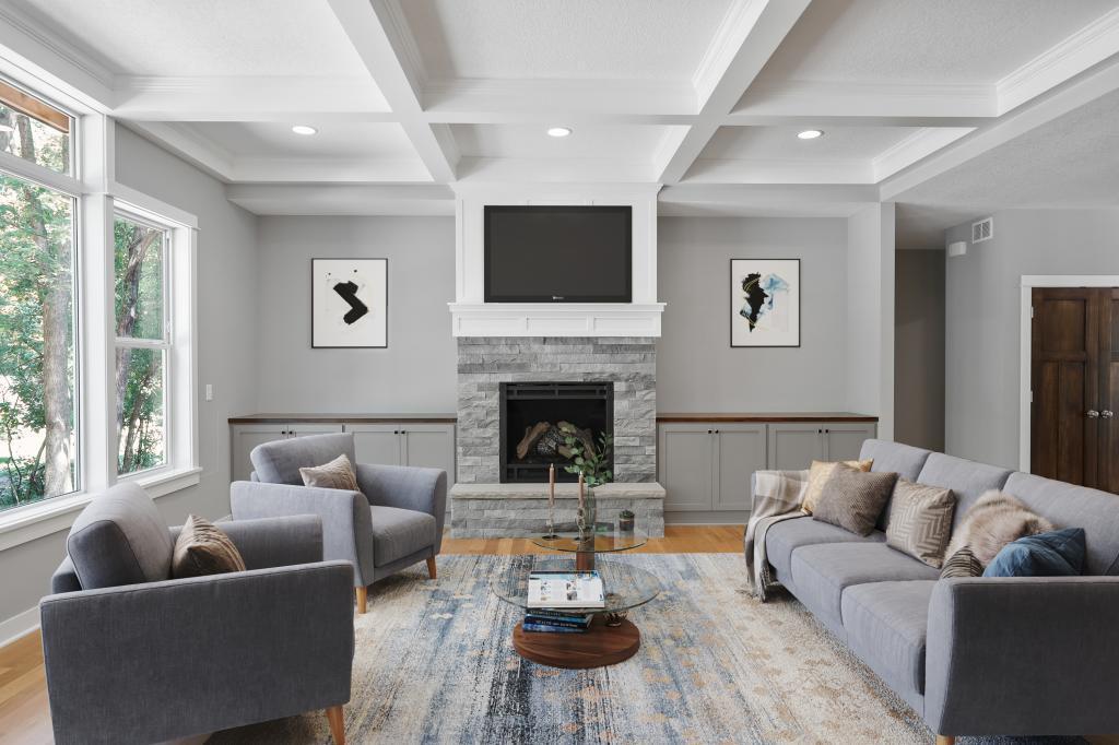 5000 Beacon Hill Road Minnetonka, MN 55345 - Photo 4 of 37 Gallery Image 4