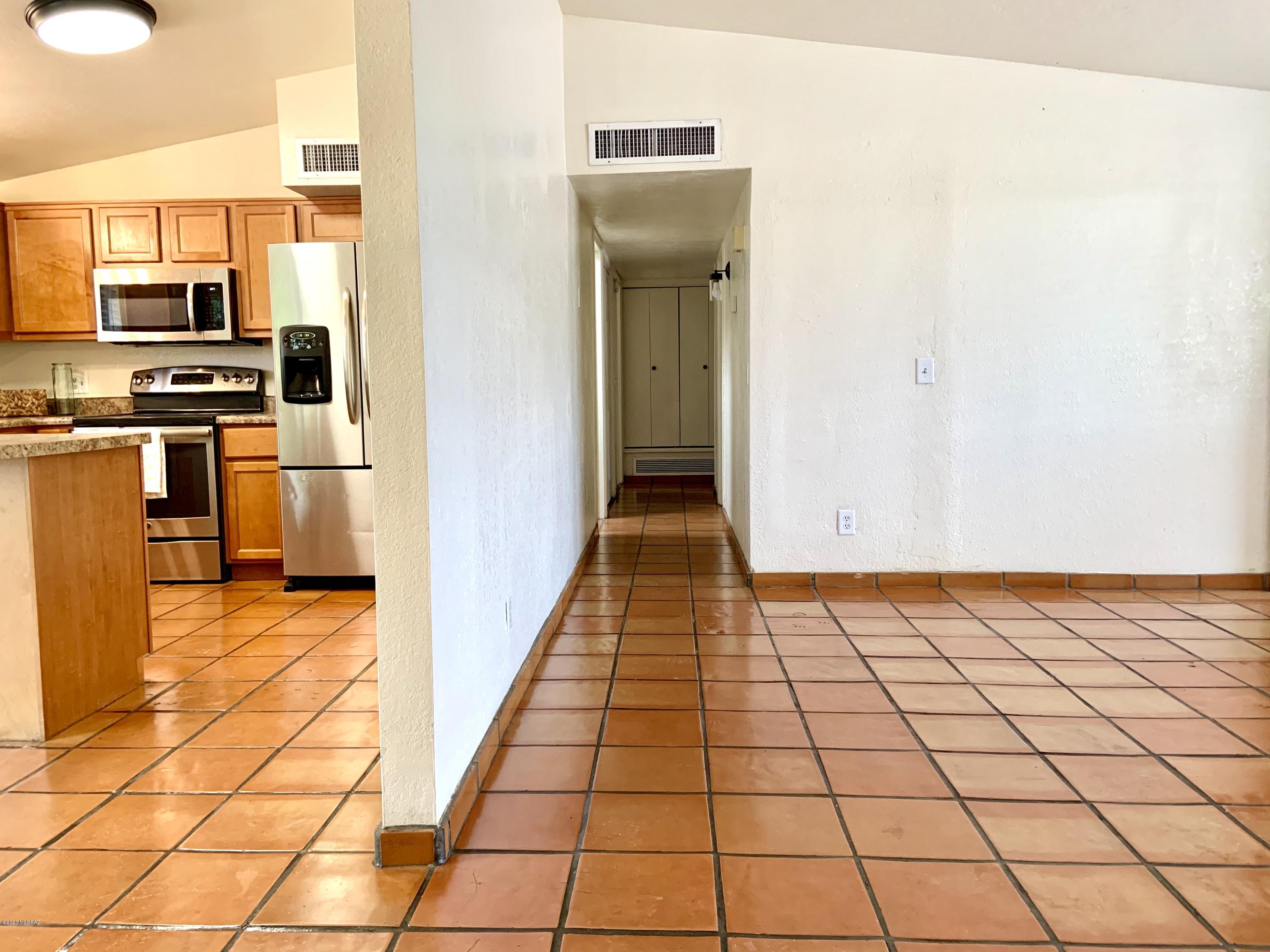 7500 North Rasmussen Avenue Tucson, AZ 85741 - Photo 12 of 36