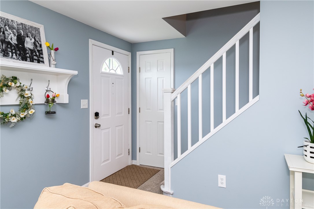 8061 Bunnell Hill Road Springboro, OH 45066 - Photo 5 of 62 Gallery Image 5