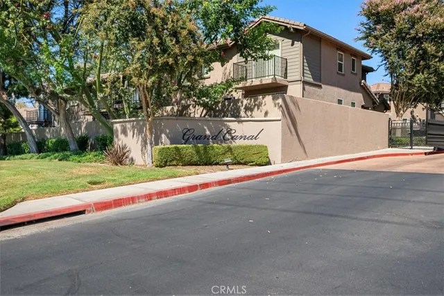 $499,900 | 22528 Canal Circle, Grand Terrace, CA 92313
