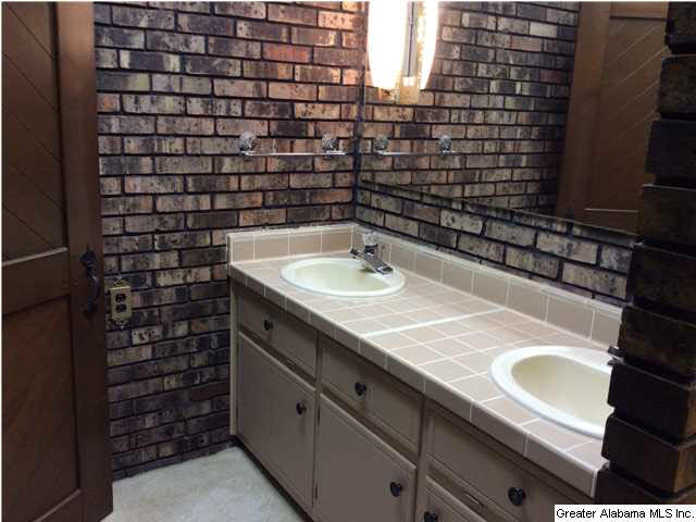 500 Miller Circle Pelham, AL 35124 - Photo 28 of 32