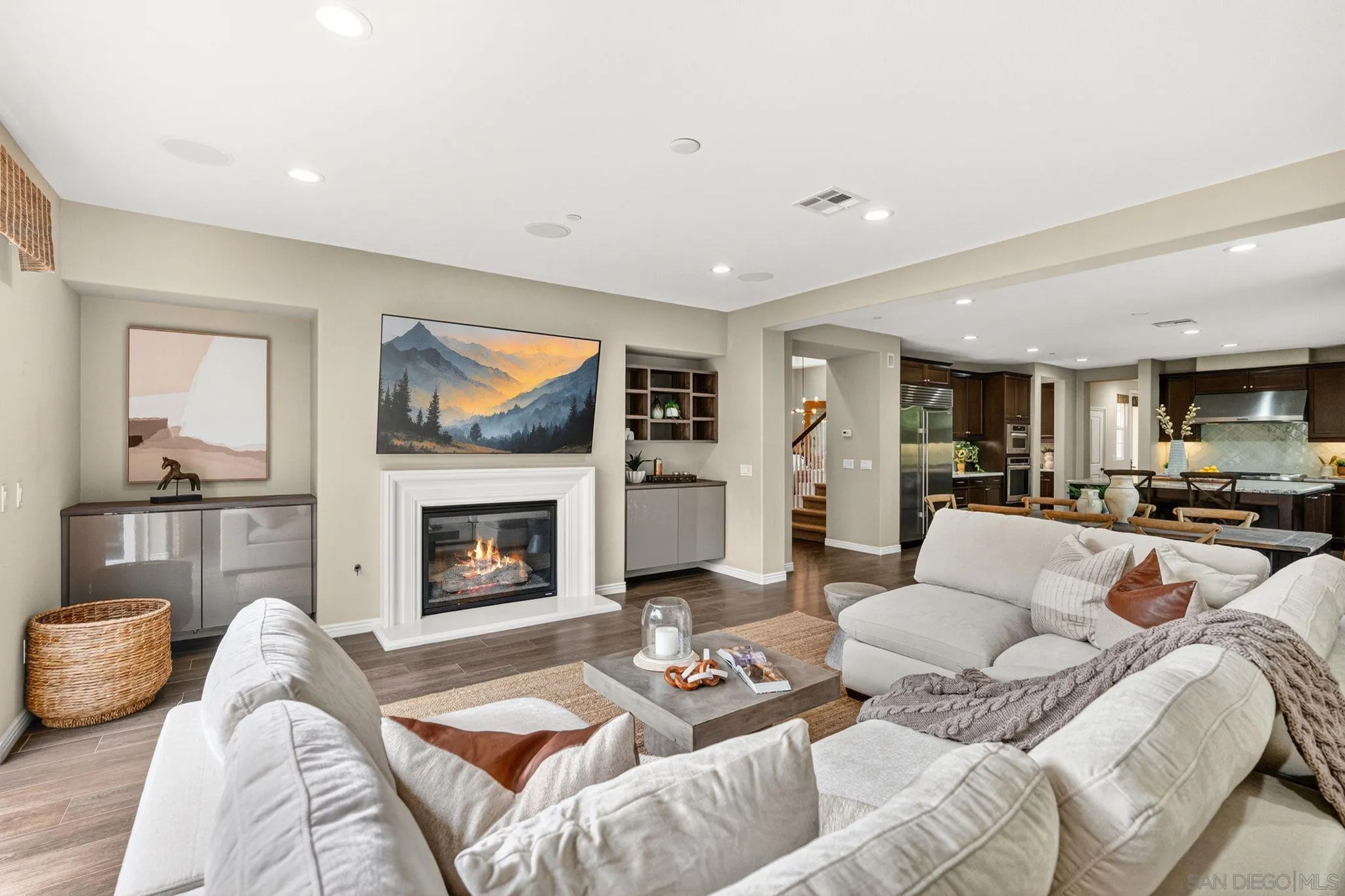 817 Dolphin Circle Encinitas, CA 92024 - Photo 17 of 57