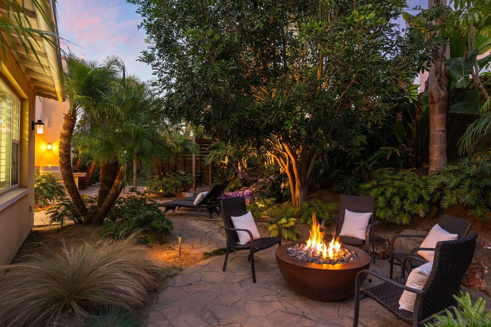 817 Dolphin Circle Encinitas, CA 92024 - Photo 37 of 57
