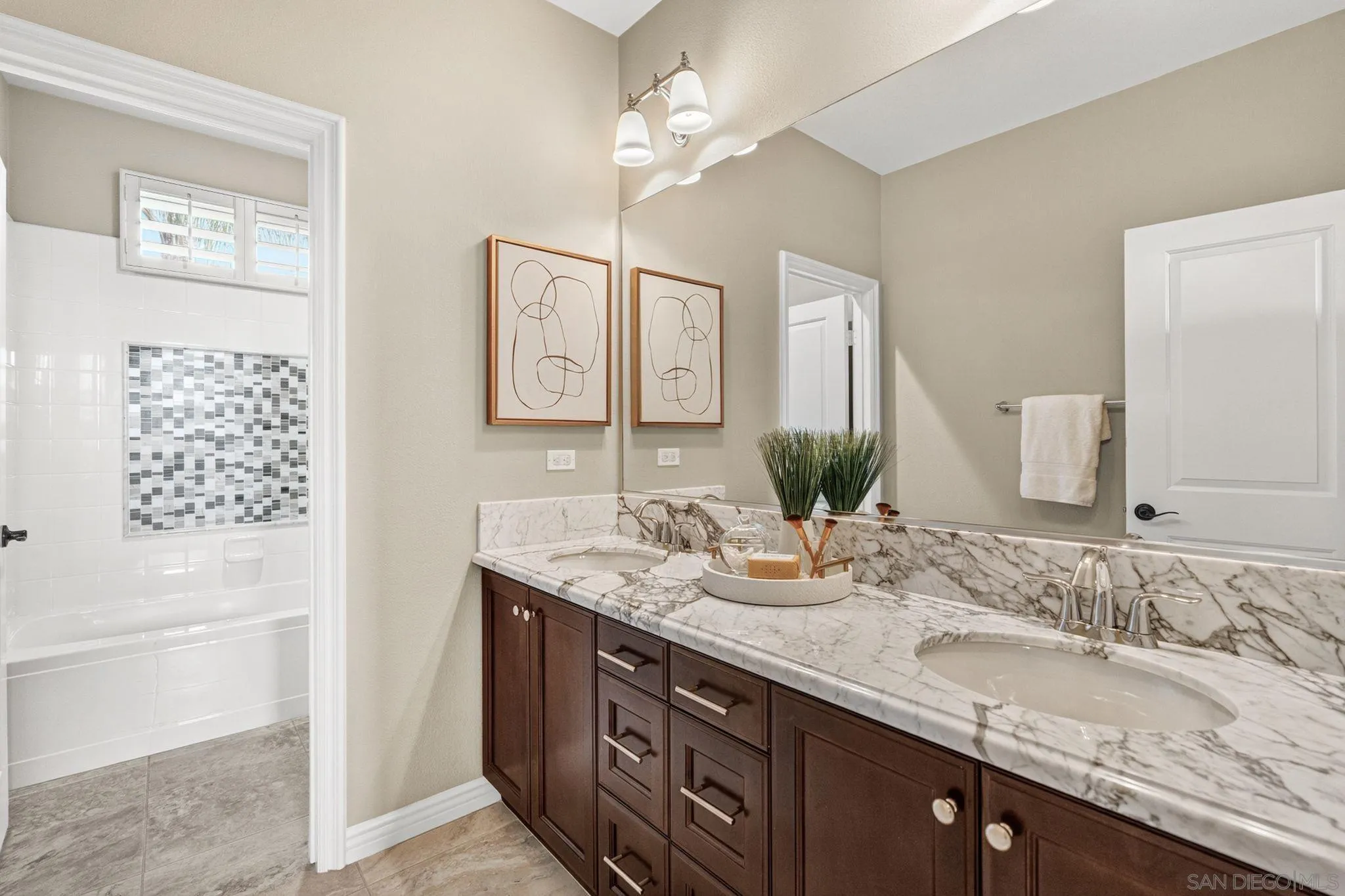 817 Dolphin Circle Encinitas, CA 92024 - Photo 39 of 61