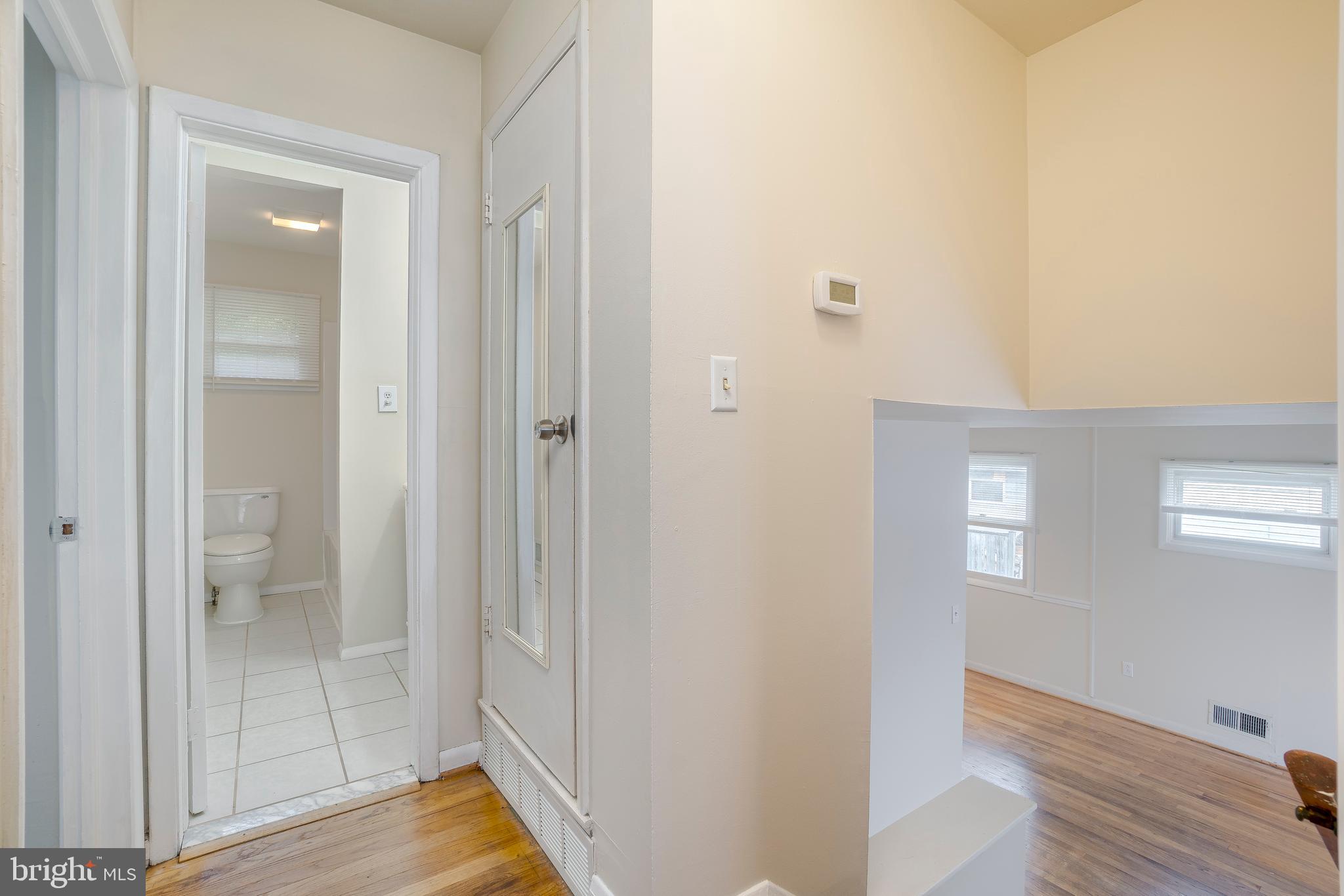 9110 Lamaze Road Baltimore, MD 21234 - Photo 20 of 26 Hall Full Bath