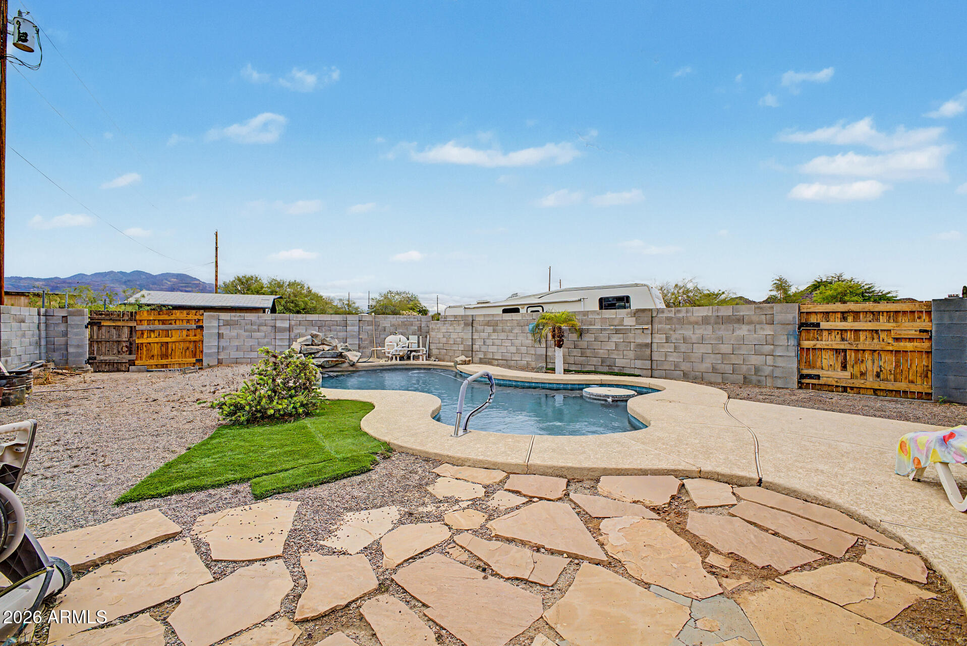 2548 South Val Vista Road Apache Junction, AZ 85119 - Photo 3 of 29 a view of a terrace