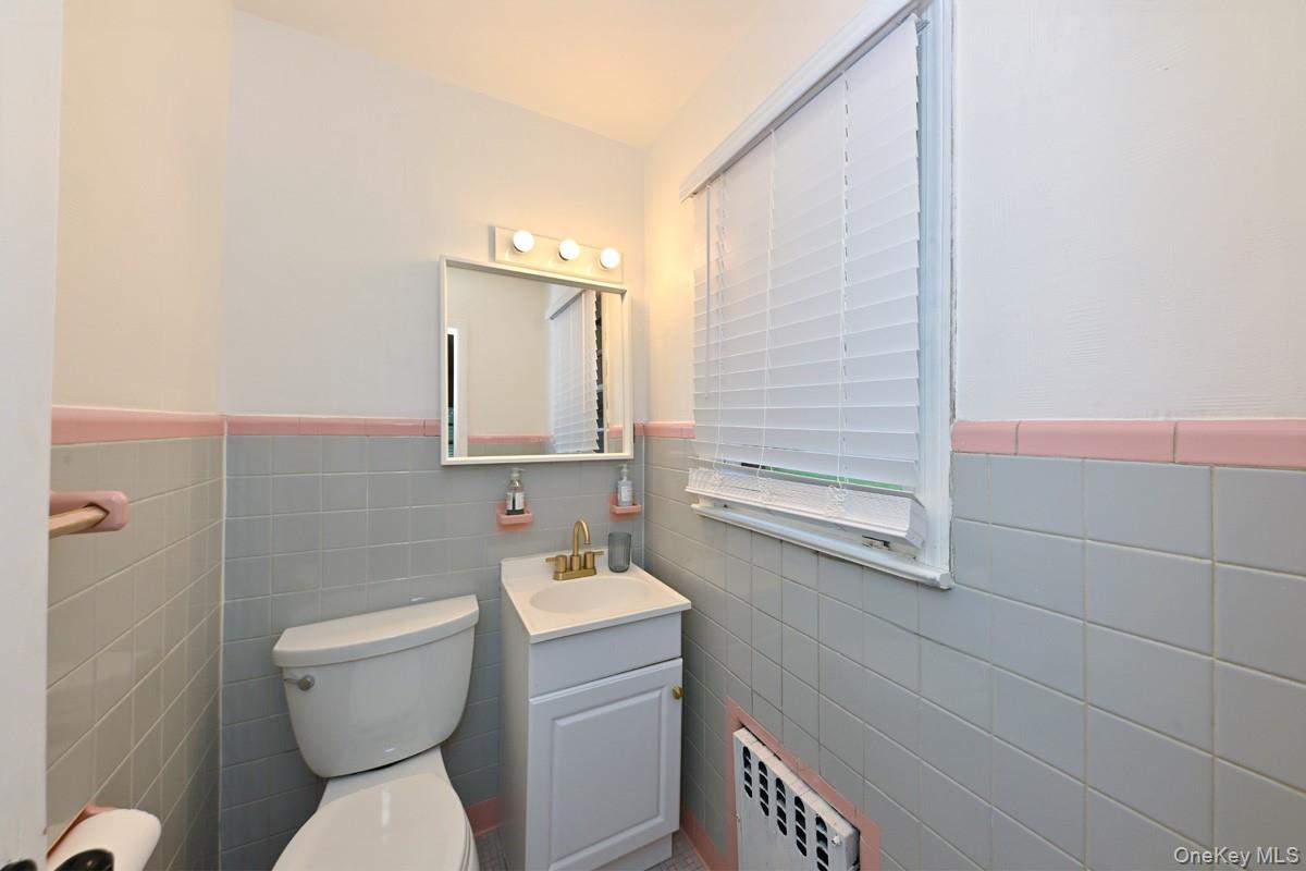 43 Sutin Place Spring Valley, NY 10977 - Photo 16 of 17
