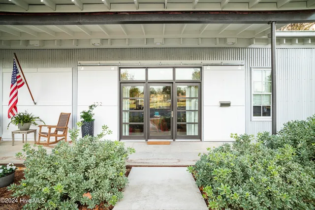 $1,200,000 | 132 Cotton Mill Circle, Edenton, NC 27932