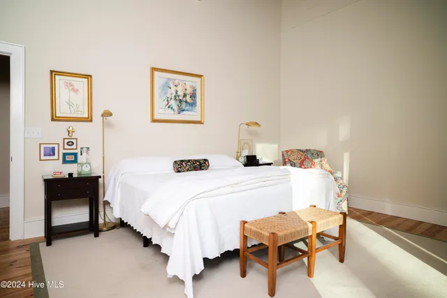 $1,200,000 | 132 Cotton Mill Circle, Edenton, NC 27932