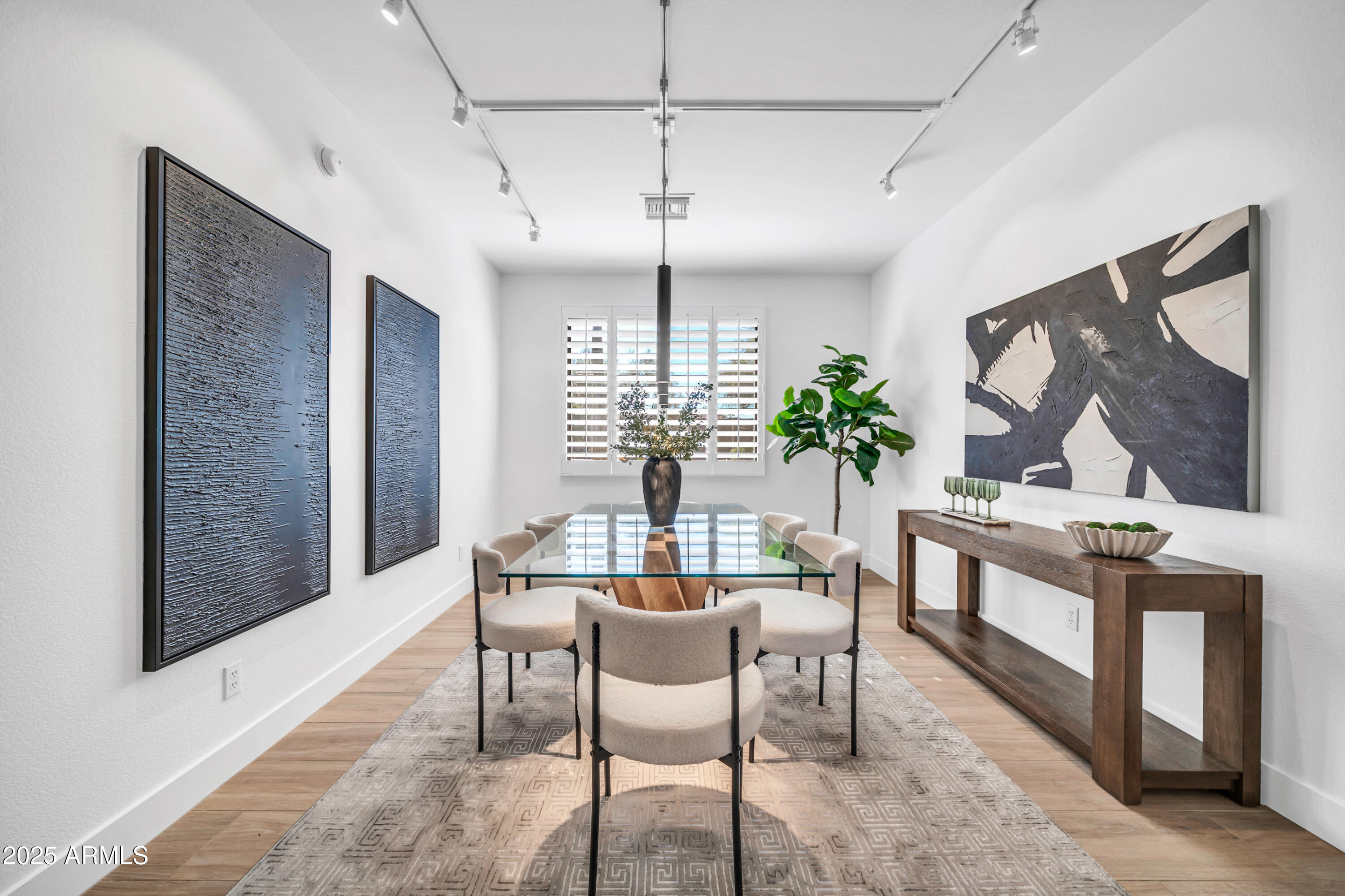 18820 East Gemmill Drive Rio Verde, AZ 85263 - Photo 26 of 72 a dining room with furniture and window