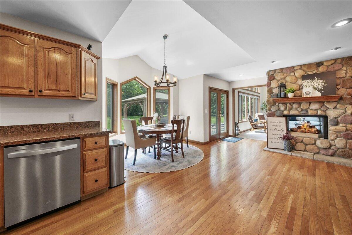 8835 South Lilac Street Demotte, IN 46310 - Photo 10 of 42 1200x800