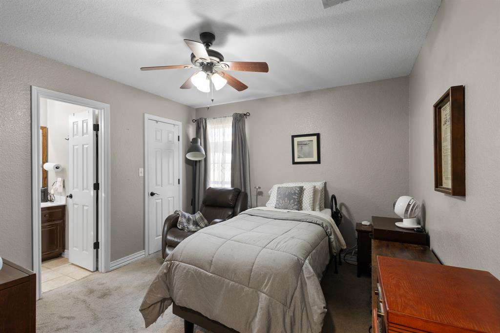 1701 Oakmeadow Drive Decatur, TX 76234 - Photo 26 of 39