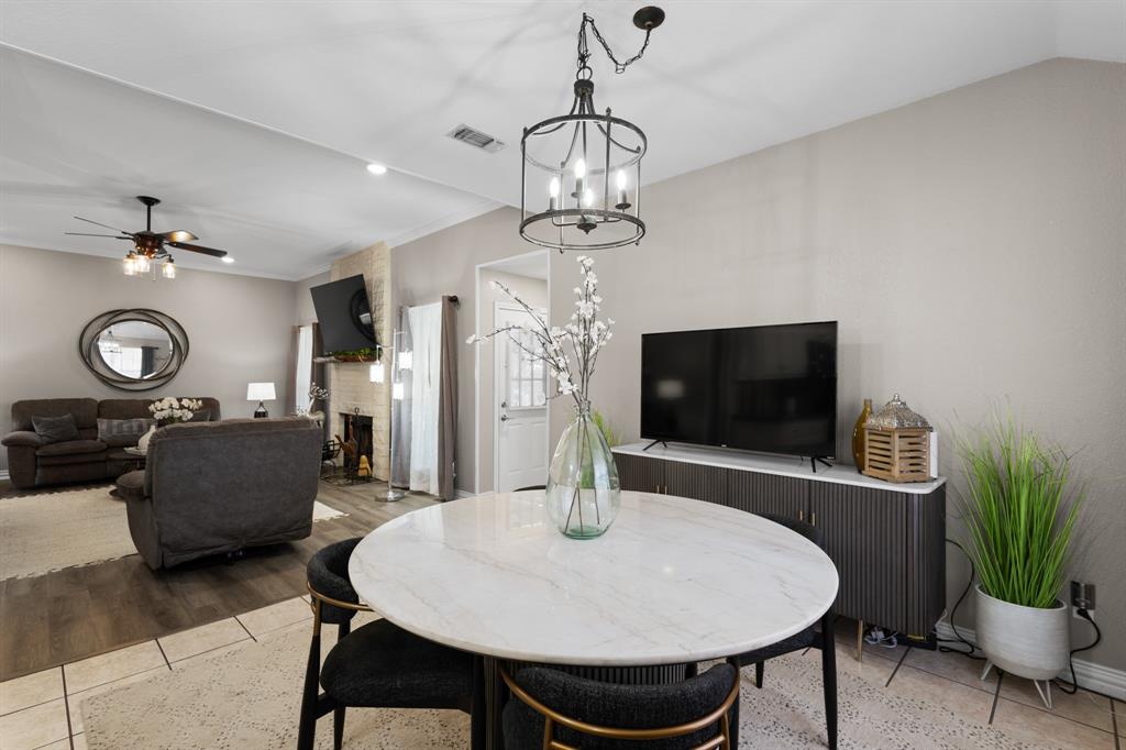 1701 Oakmeadow Drive Decatur, TX 76234 - Photo 10 of 40