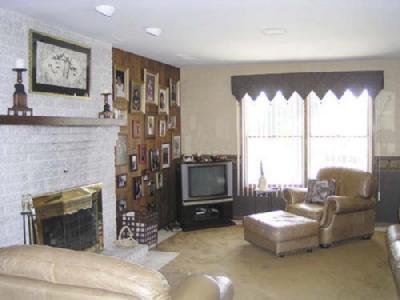 430 Elm Drive Nazareth, PA 18064 - Photo 7 of 11 Family room