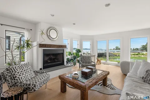 $2,950,000 | 6 Canal Road, Westport, CT 06880