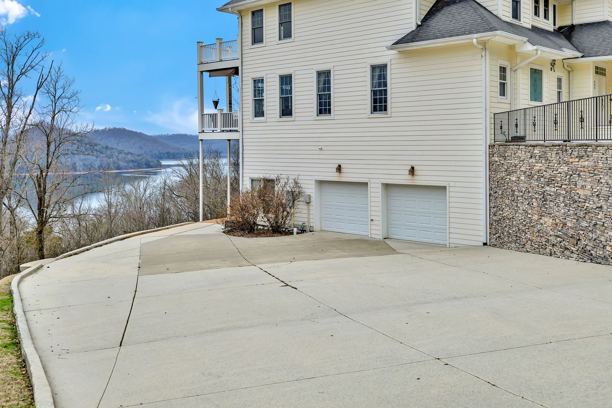 500 Harbor Point Road Silver Point, TN 38582 - Photo 24 of 31